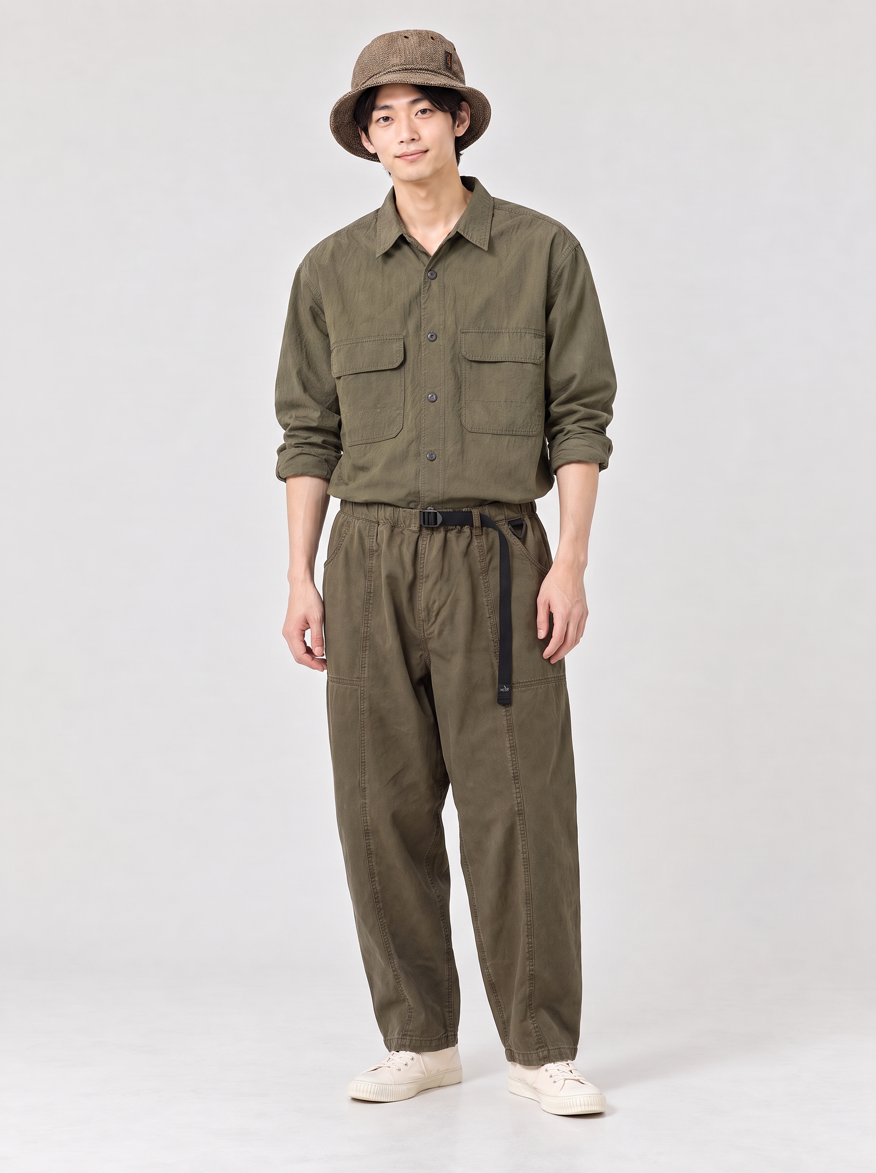 ROKX CARGA PANT OLIVE AI 모델 착용 이미지